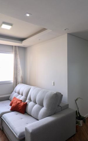 Apartamento à venda com 43m², 2 quartos e 1 vaga Apartamento à venda com 43m², 2 quartos e 1 vagaSala