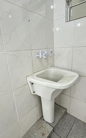 Casa para alugar com 60m², 1 quarto e sem vagaÁrea de Serviço