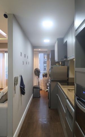 Apartamento à venda com 84m², 3 quartos e 2 vagasCozinha e Área de Serviço