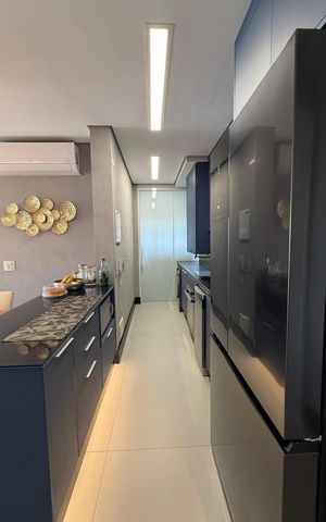 Apartamento à venda com 85m², 2 quartos e 2 vagas Apartamento à venda com 85m², 2 quartos e 2 vagasCozinha