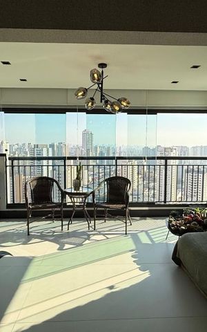 Apartamento à venda com 85m², 2 quartos e 2 vagas Apartamento à venda com 85m², 2 quartos e 2 vagasVaranda