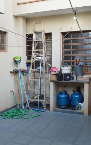 Casa para alugar com 222m², 3 quartos e 2 vagasÁrea de Serviço