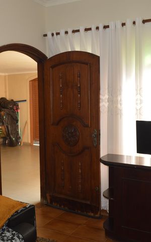 Casa para alugar com 222m², 3 quartos e 2 vagasSala