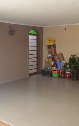 Casa para alugar com 222m², 3 quartos e 2 vagasGaragem