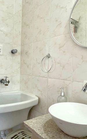 Apartamento para alugar com 45m², 1 quarto e sem vagaBanheiro da Suíte