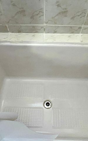Apartamento para alugar com 45m², 1 quarto e sem vagaBanheiro da Suíte