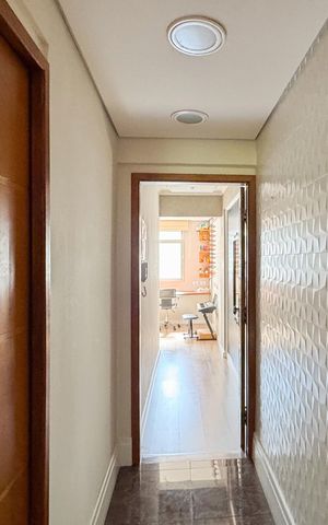 Apartamento à venda com 150m², 3 quartos e 2 vagasHall 