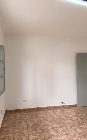 Casa para alugar com 150m², 2 quartos e 1 vaga Casa para alugar com 150m², 2 quartos e 1 vagaQuarto 1