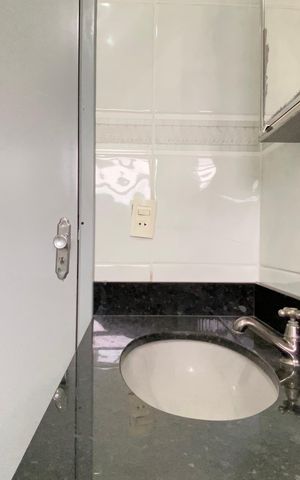 Casa para alugar com 150m², 2 quartos e 1 vaga Casa para alugar com 150m², 2 quartos e 1 vagaBanheiro 2