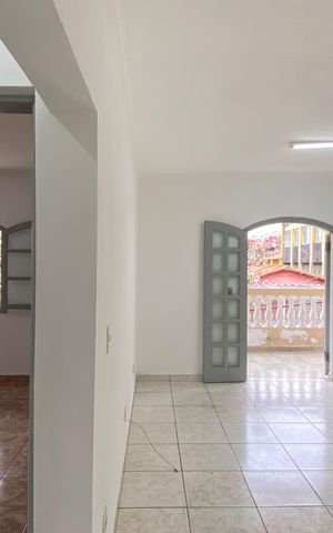 Casa para alugar com 150m², 2 quartos e 1 vaga Casa para alugar com 150m², 2 quartos e 1 vagaSala