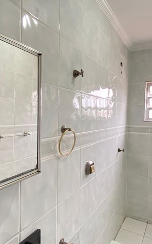 Casa para alugar com 150m², 2 quartos e 1 vaga Casa para alugar com 150m², 2 quartos e 1 vagaBanheiro 2