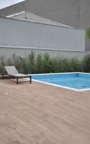 Apartamento à venda com 83m², 2 quartos e 2 vagasÁrea comum - Piscina