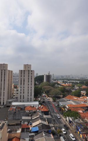Apartamento à venda com 83m², 2 quartos e 2 vagasVista da Sala de TV