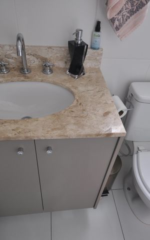 Apartamento à venda com 83m², 2 quartos e 2 vagasBanheiro do Quarto Suíte
