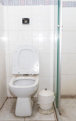 Casa à venda com 180m², 3 quartos e 2 vagas