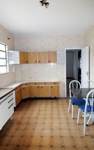 Apartamento à venda com 75m², 2 quartos e 1 vagaCozinha