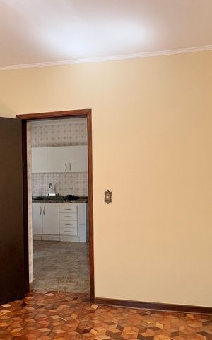 Casa para alugar com 200m², 3 quartos e 3 vagas Casa para alugar com 200m², 3 quartos e 3 vagasQuarto 3