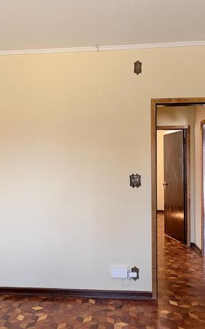 Casa para alugar com 200m², 3 quartos e 3 vagas Casa para alugar com 200m², 3 quartos e 3 vagasQuarto 1