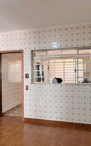 Casa para alugar com 200m², 3 quartos e 3 vagas Casa para alugar com 200m², 3 quartos e 3 vagasCopa