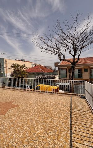 Casa para alugar com 200m², 3 quartos e 3 vagas Casa para alugar com 200m², 3 quartos e 3 vagasQuintal