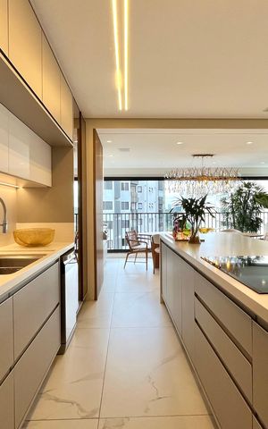 Apartamento à venda com 143m², 2 quartos e 2 vagas Apartamento à venda com 143m², 2 quartos e 2 vagasCozinha