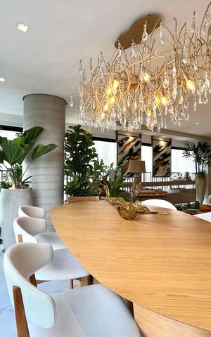 Apartamento à venda com 143m², 2 quartos e 2 vagas Apartamento à venda com 143m², 2 quartos e 2 vagasSala