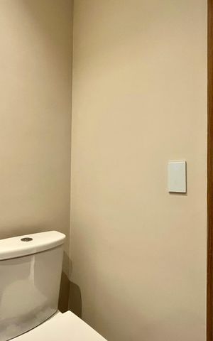 Apartamento à venda com 143m², 2 quartos e 2 vagas Apartamento à venda com 143m², 2 quartos e 2 vagasLavabo