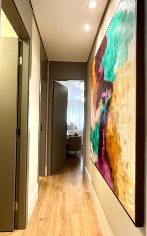 Apartamento à venda com 143m², 2 quartos e 2 vagas Apartamento à venda com 143m², 2 quartos e 2 vagasCorredor