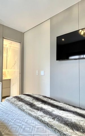 Apartamento à venda com 143m², 2 quartos e 2 vagas Apartamento à venda com 143m², 2 quartos e 2 vagasSuite 1