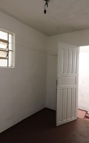 Casa à venda com 125m², 3 quartos e 1 vagaÁrea de Serviço