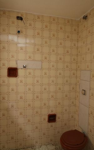 Casa à venda com 125m², 3 quartos e 1 vagaBanheiro social