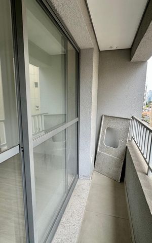 Apartamento à venda com 28m², 1 quarto e sem vaga Apartamento à venda com 28m², 1 quarto e sem vagaVaranda