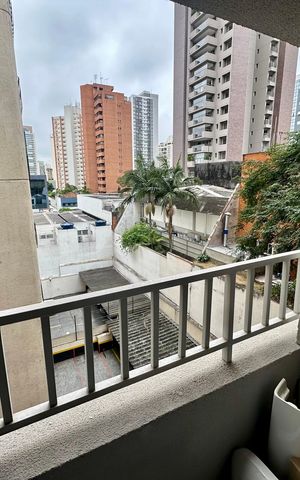 Apartamento à venda com 28m², 1 quarto e sem vaga Apartamento à venda com 28m², 1 quarto e sem vagaVaranda