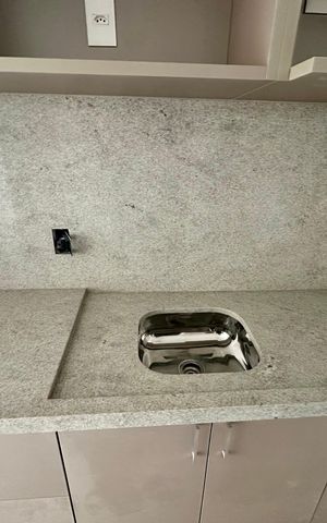 Apartamento à venda com 28m², 1 quarto e sem vaga Apartamento à venda com 28m², 1 quarto e sem vagaCozinha