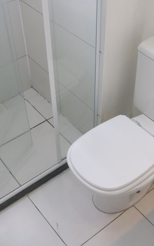 Apartamento à venda com 70m², 2 quartos e 2 vagasBanheiro 1