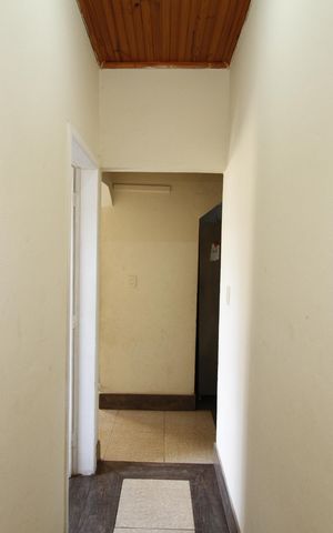 Casa à venda com 97m², 3 quartos e 1 vagaCorredor
