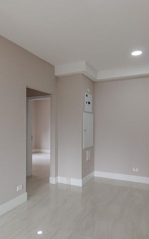 Apartamento à venda com 85m², 2 quartos e 2 vagas Apartamento à venda com 85m², 2 quartos e 2 vagasSala