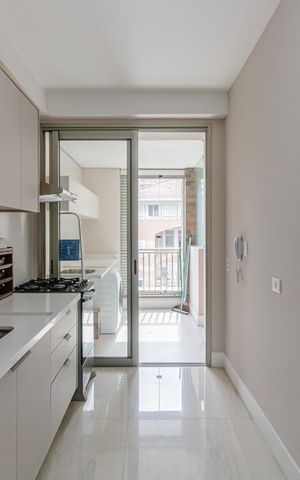 Apartamento à venda com 85m², 2 quartos e 2 vagas Apartamento à venda com 85m², 2 quartos e 2 vagasCozinha