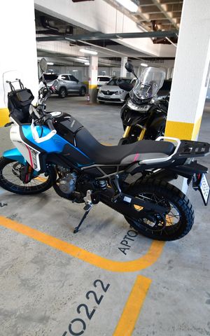 Apartamento à venda com 80m², 2 quartos e 3 vagasGaragem Moto