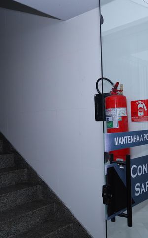 Apartamento para alugar com 47m², 2 quartos e 1 vagaÁrea comum - Saguão do prédio