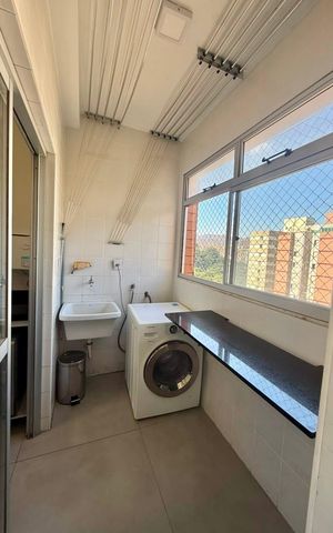 Apartamento à venda com 95m², 3 quartos e 1 vaga Apartamento à venda com 95m², 3 quartos e 1 vagaCozinha e Área de Serviço