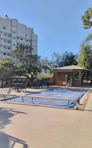 Apartamento à venda com 95m², 3 quartos e 1 vaga Apartamento à venda com 95m², 3 quartos e 1 vagaÁrea comum - Piscina