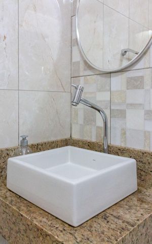 Apartamento à venda com 61m², 2 quartos e 1 vagaBanheiro