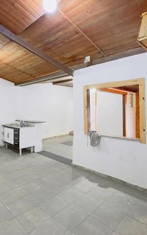 Casa para alugar com 150m², 2 quartos e 2 vagas Casa para alugar com 150m², 2 quartos e 2 vagasCozinha