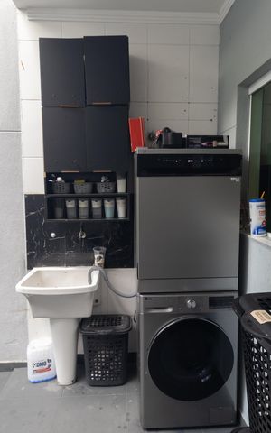 Apartamento à venda com 128m², 3 quartos e 3 vagas Apartamento à venda com 128m², 3 quartos e 3 vagasÁrea de Serviço
