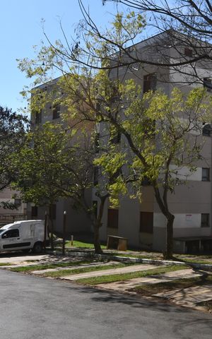 Apartamento para alugar com 48m², 2 quartos e 1 vagaFachada do bloco