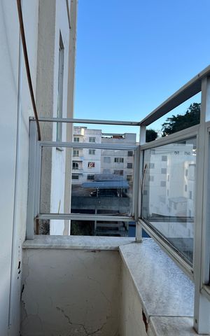 Apartamento para alugar com 79m², 2 quartos e 1 vaga Apartamento para alugar com 79m², 2 quartos e 1 vagaSacada do Quarto 1