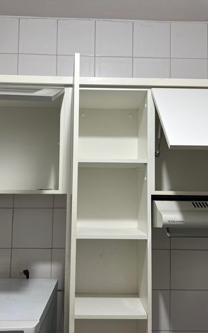 Apartamento para alugar com 79m², 2 quartos e 1 vaga Apartamento para alugar com 79m², 2 quartos e 1 vagaCozinha - Armários