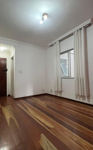 Apartamento para alugar com 79m², 2 quartos e 1 vaga Apartamento para alugar com 79m², 2 quartos e 1 vagaSala