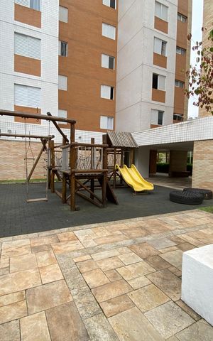Apartamento para alugar com 142m², 4 quartos e 3 vagas